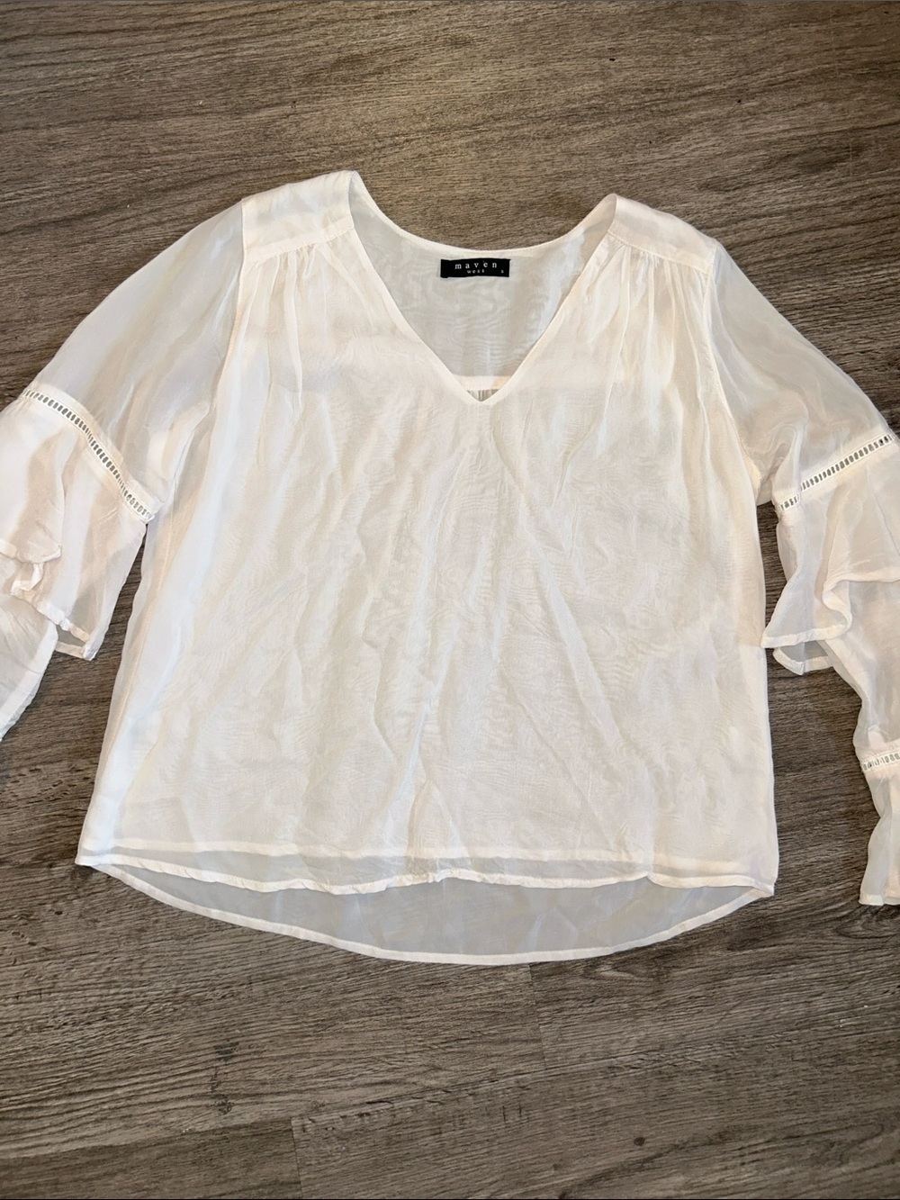 Maven West 100% Cupro Sheer Bell Sleeve Blouse Top White Size Small - Picture 2 of 10